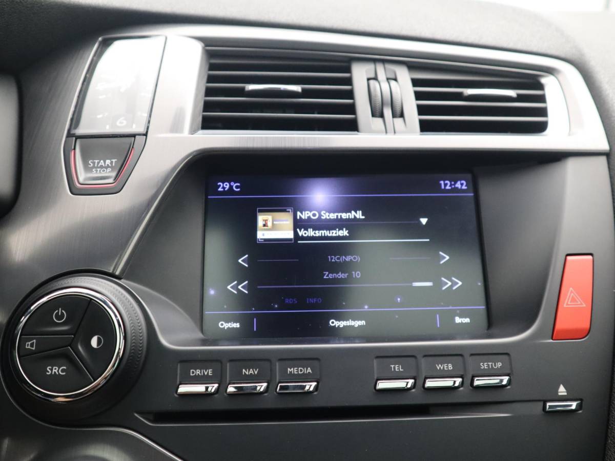 DS DS 5 DS 5 2.0 BlueHDi Business Executive FULL LED / CAMERA / LEDER / STOELVERW / DENOM AUDIO / PANORAMADAK / CLIMA / PDC / NL-AUTO