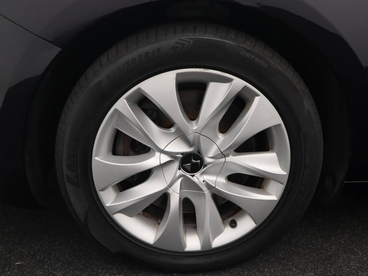 DS DS 5 DS 5 2.0 BlueHDi Business Executive FULL LED / CAMERA / LEDER / STOELVERW / DENOM AUDIO / PANORAMADAK / CLIMA / PDC / NL-AUTO