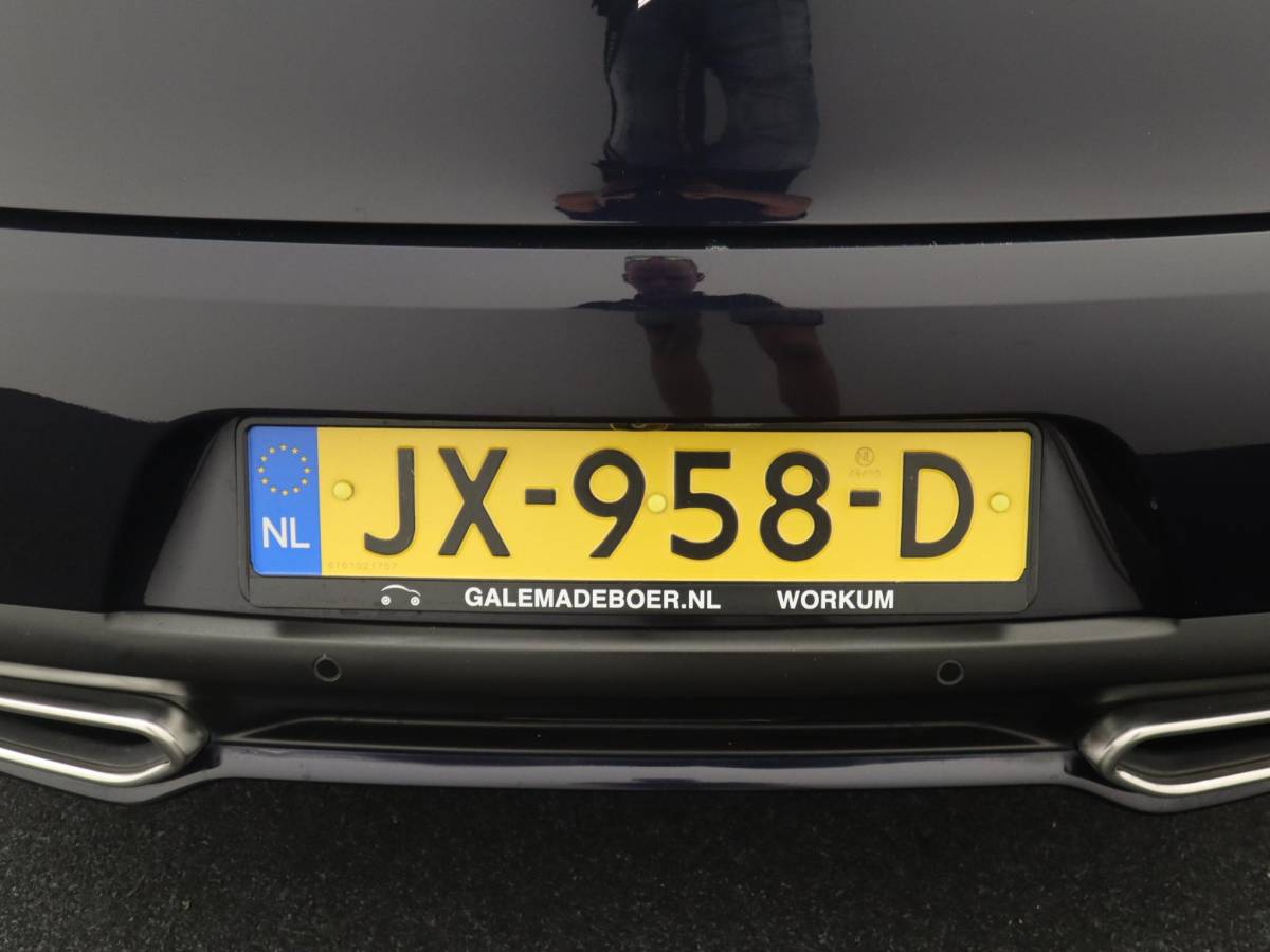 Citroën DS5 Citroen DS5 2.0 BlueHDi Business Executive FULL LED / CAMERA / LEDER / STOELVERW / DENOM AUDIO / PANORAMADAK / CLIMA / PDC / NL-AUTO