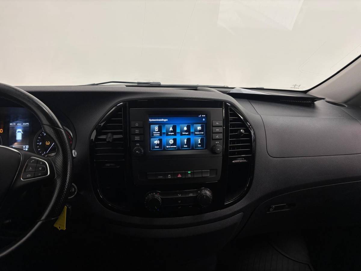 Mercedes-Benz Vito Mercedes-Benz Vito 114 CDI Lang Automaat Navigatie Camera Stoelverwarming Adaptive Cruise Control Trekhaak