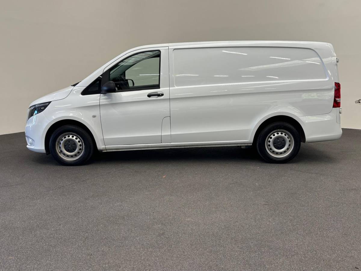 Mercedes-Benz Vito Mercedes-Benz Vito 114 CDI Lang Automaat Navigatie Camera Stoelverwarming Adaptive Cruise Control Trekhaak