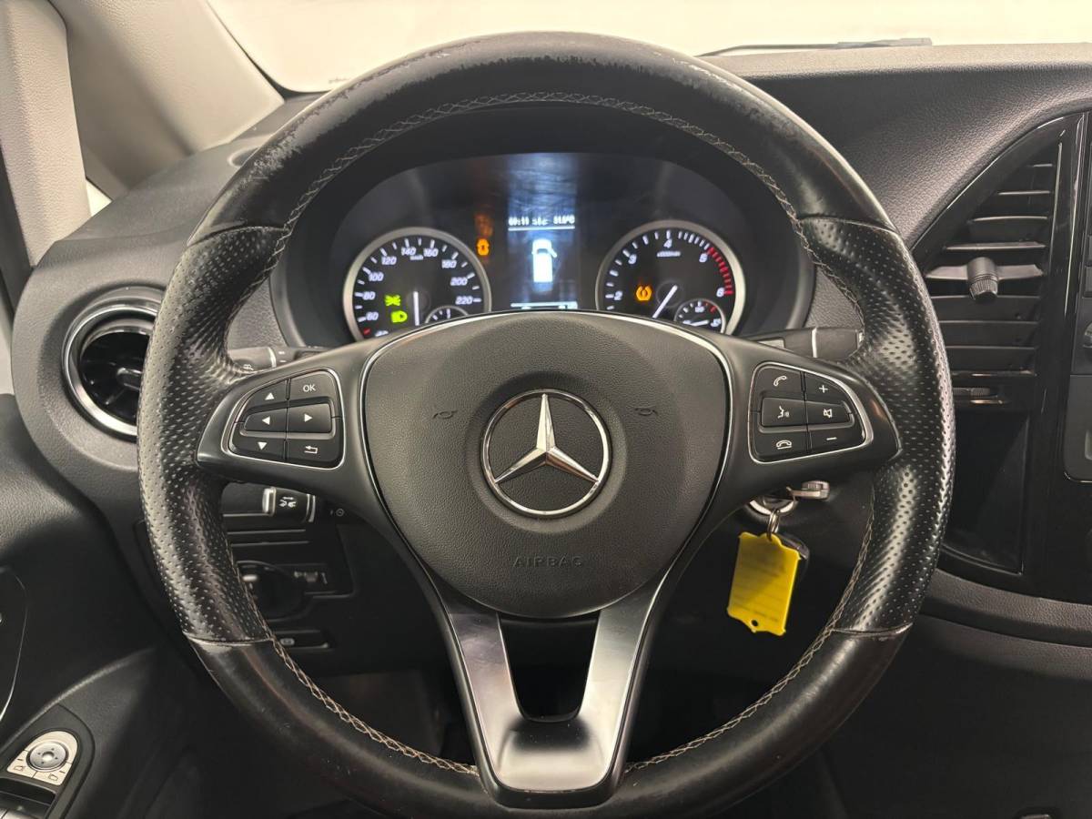 Mercedes-Benz Vito Mercedes-Benz Vito 114 CDI Lang Automaat Navigatie Camera Stoelverwarming Adaptive Cruise Control Trekhaak