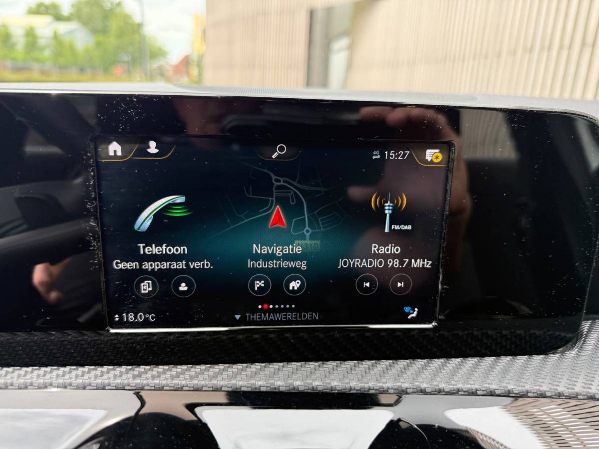 Mercedes-Benz A-Klasse Mercedes-Benz A-klasse 250 e /Apple CarPlay /18 inch AMG /Navigatie /Stoelverwarming