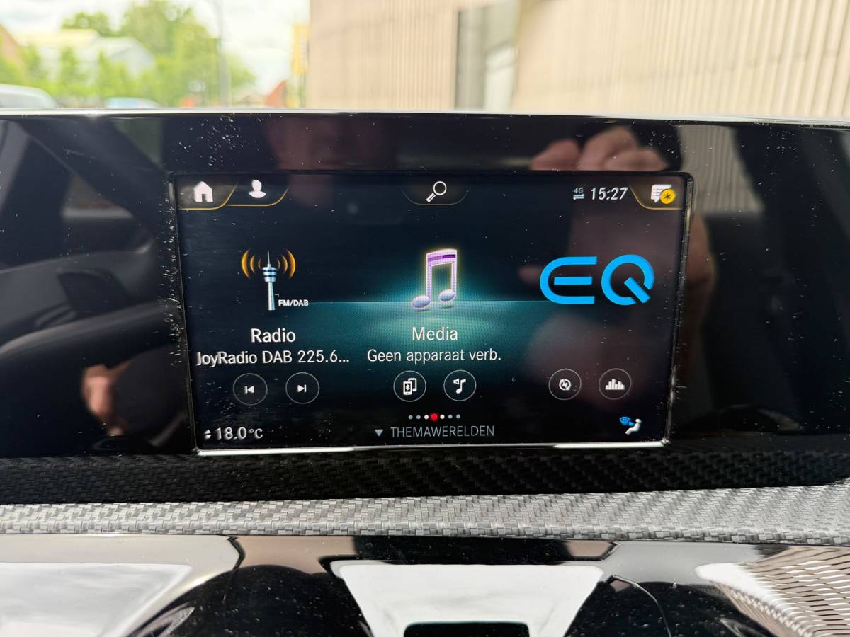 Mercedes-Benz A-Klasse Mercedes-Benz A-klasse 250 e /Apple CarPlay /18 inch AMG /Navigatie /Stoelverwarming