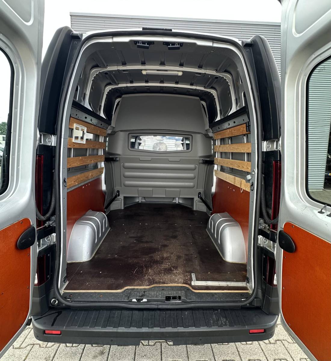 Renault Trafic Renault Trafic 1.6 dCi T29 L2H2 DC Dubbel cabine Extra hoog MARGE Opel Vivaro/