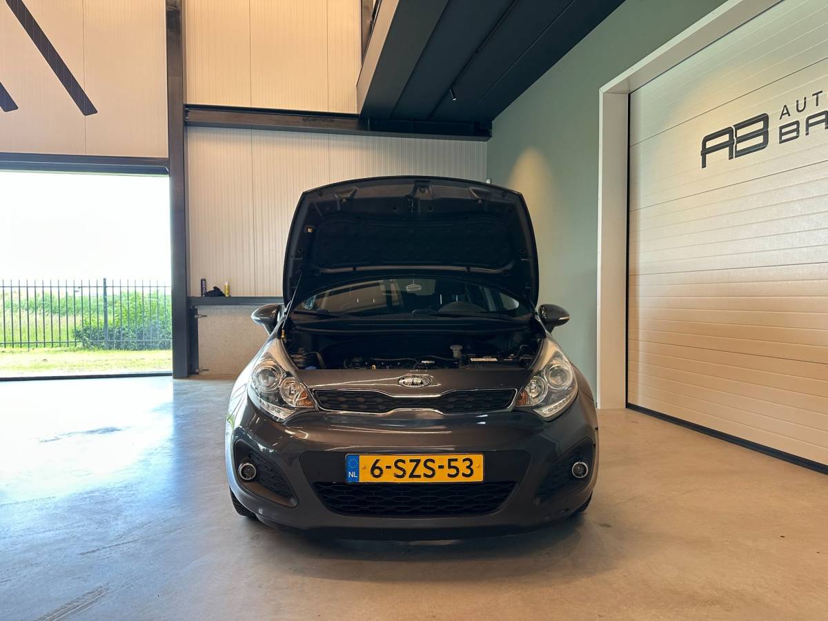 Kia Rio Kia Rio 1.2 CVVT 5-DRS PLUS PACK|CLIMA AIRCO|ISOFIX|AUX+Ipod+USB+12v+BLUETOOTH|START/STOP|NAP|APK 2-2-2027|OH.BEURT BIJ AFLEVERING