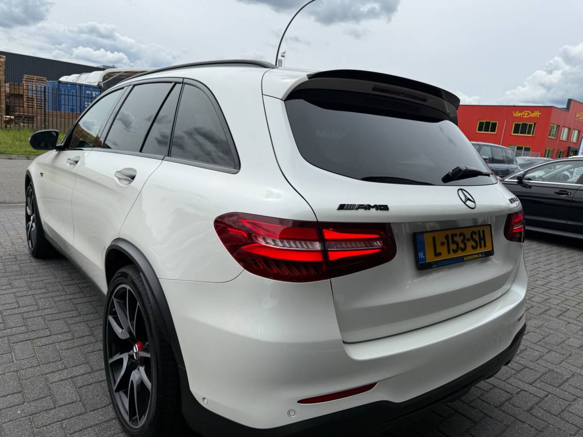 Mercedes-Benz GLC Mercedes-Benz GLC-klasse AMG 43 4MATIC | 12MND GARANTIE | KUIPSTOELEN | BURMESTER | MEMORY | PANO | ACC | STANDKACHEL | 360 CAMERA | BOMVOL | TREKHAAK |
