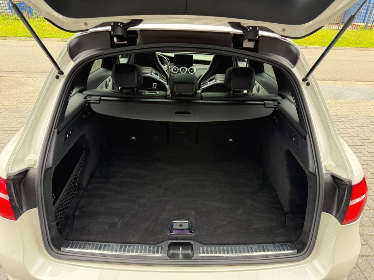 Mercedes-Benz GLC Mercedes-Benz GLC-klasse AMG 43 4MATIC | 12MND GARANTIE | KUIPSTOELEN | BURMESTER | MEMORY | PANO | ACC | STANDKACHEL | 360 CAMERA | BOMVOL | TREKHAAK |