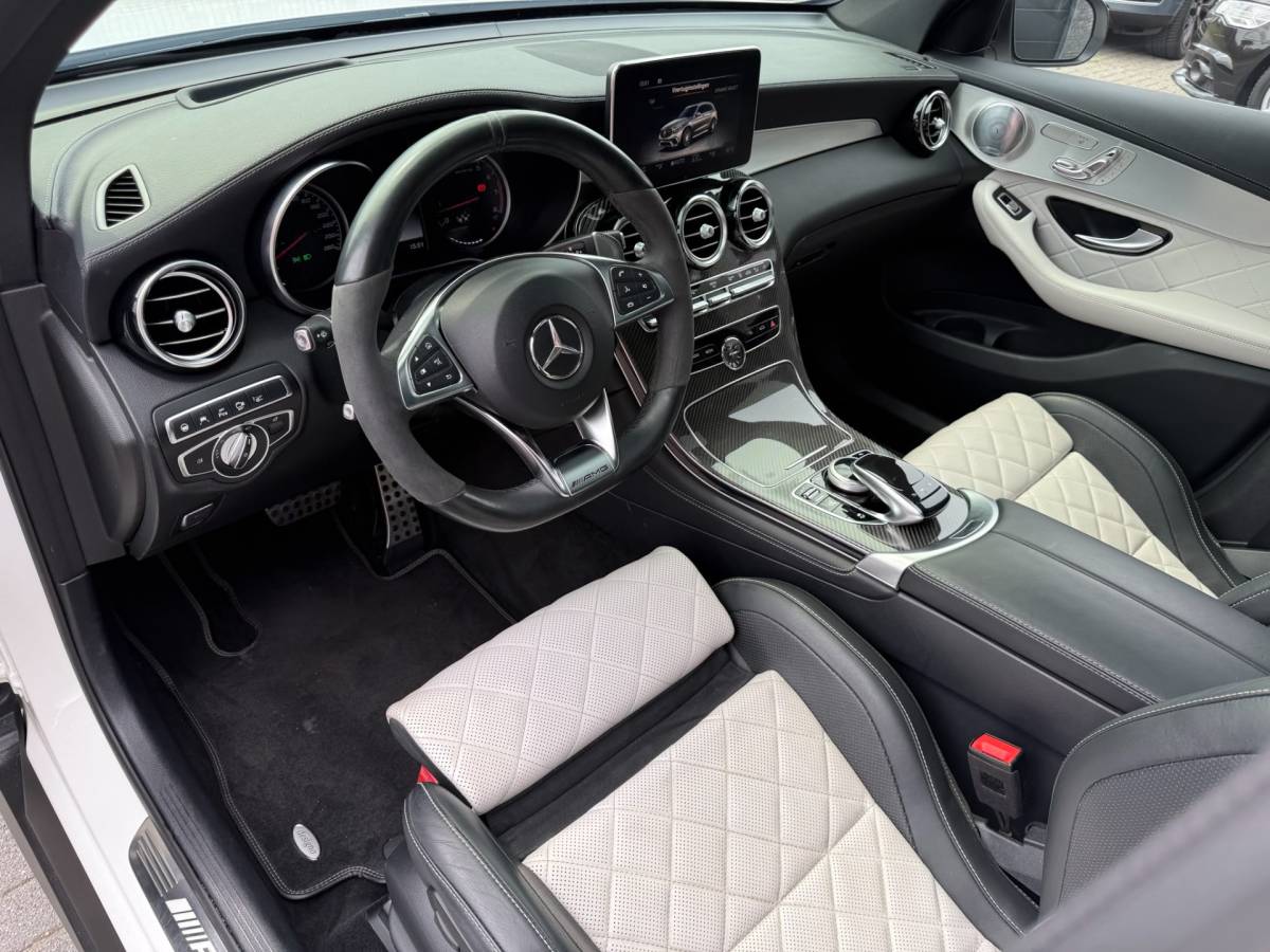 Mercedes-Benz GLC Mercedes-Benz GLC-klasse AMG 43 4MATIC | 12MND GARANTIE | KUIPSTOELEN | BURMESTER | MEMORY | PANO | ACC | STANDKACHEL | 360 CAMERA | BOMVOL | TREKHAAK |