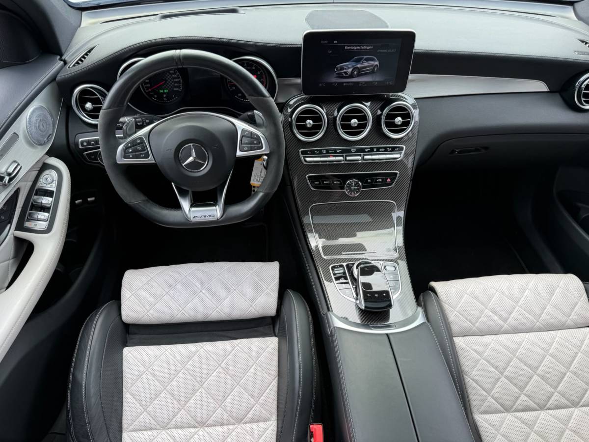 Mercedes-Benz GLC Mercedes-Benz GLC-klasse AMG 43 4MATIC | 12MND GARANTIE | KUIPSTOELEN | BURMESTER | MEMORY | PANO | ACC | STANDKACHEL | 360 CAMERA | BOMVOL | TREKHAAK |