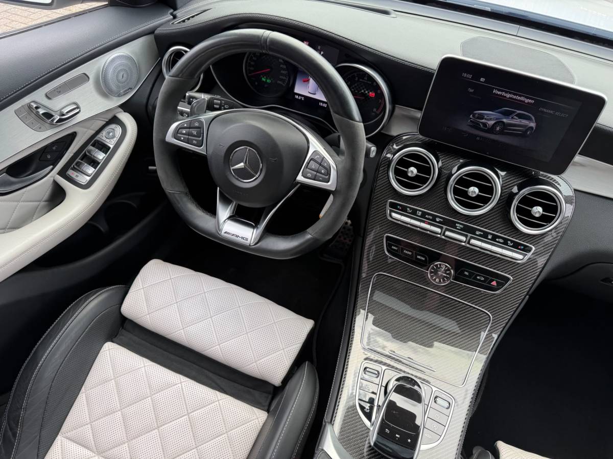 Mercedes-Benz GLC Mercedes-Benz GLC-klasse AMG 43 4MATIC | 12MND GARANTIE | KUIPSTOELEN | BURMESTER | MEMORY | PANO | ACC | STANDKACHEL | 360 CAMERA | BOMVOL | TREKHAAK |