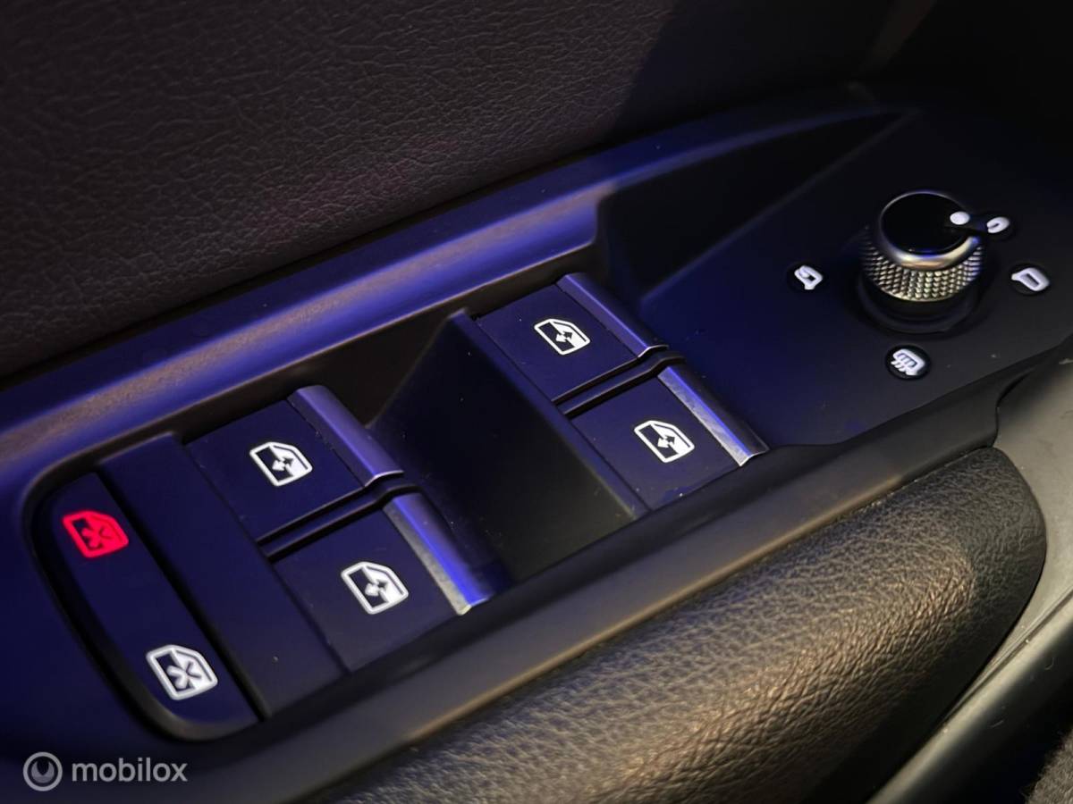 Audi Q5 Audi Q5 50 TFSI e quattro S-line Panorama/SQ5 diffuser/HUD/Leder/Trekhaak/Nardo