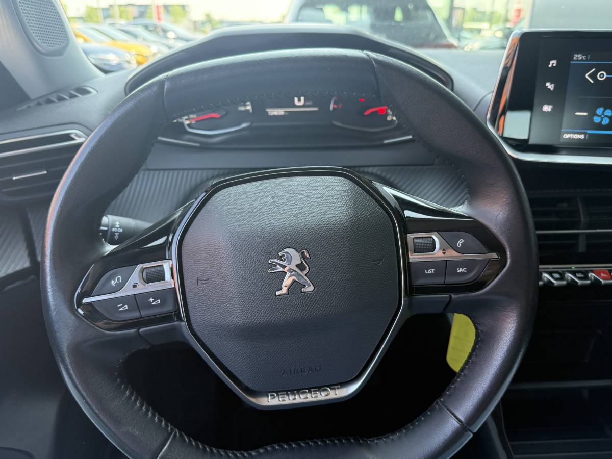 Peugeot 2008 Peugeot 2008 BWJ 2020 1.2 PureTech 101 PK Blue Lease Active FULL LED | 360 CAMERA | CARPLAY + ANDROID | DAB + | NAVI | CLIMA | CRUISE | LMV | PDC