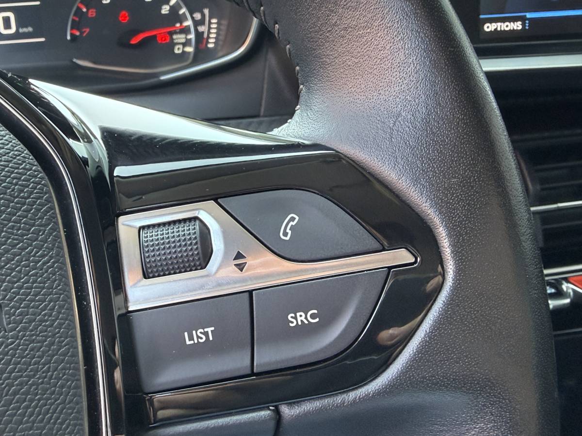Peugeot 2008 Peugeot 2008 BWJ 2020 1.2 PureTech 101 PK Blue Lease Active FULL LED | 360 CAMERA | CARPLAY + ANDROID | DAB + | NAVI | CLIMA | CRUISE | LMV | PDC