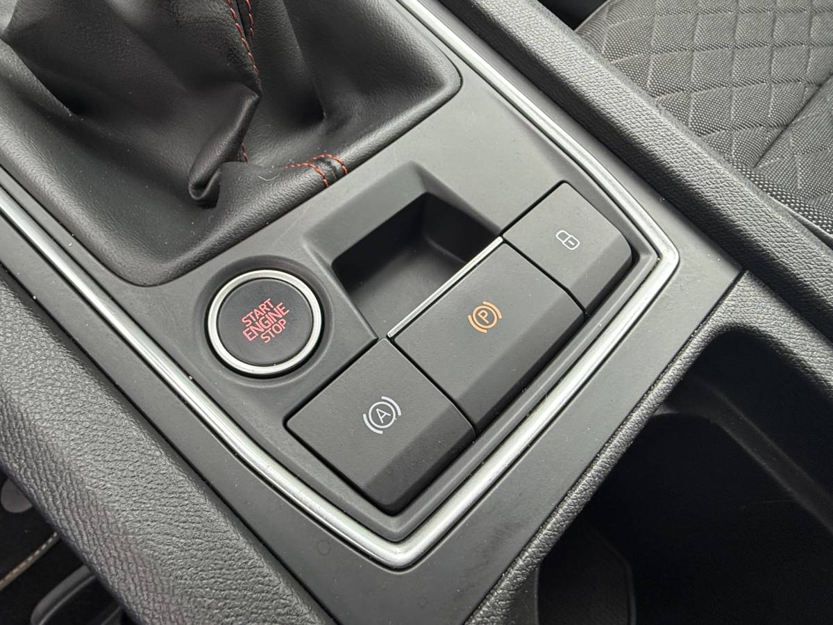 SEAT Leon SEAT Leon Sportstourer BWJ 2021 1.5 150 PK TSI FR FULL LED | CARPLAY + ANDROID | DAB + | NAVI | CLIMA | CRUISE | LMV | PDC