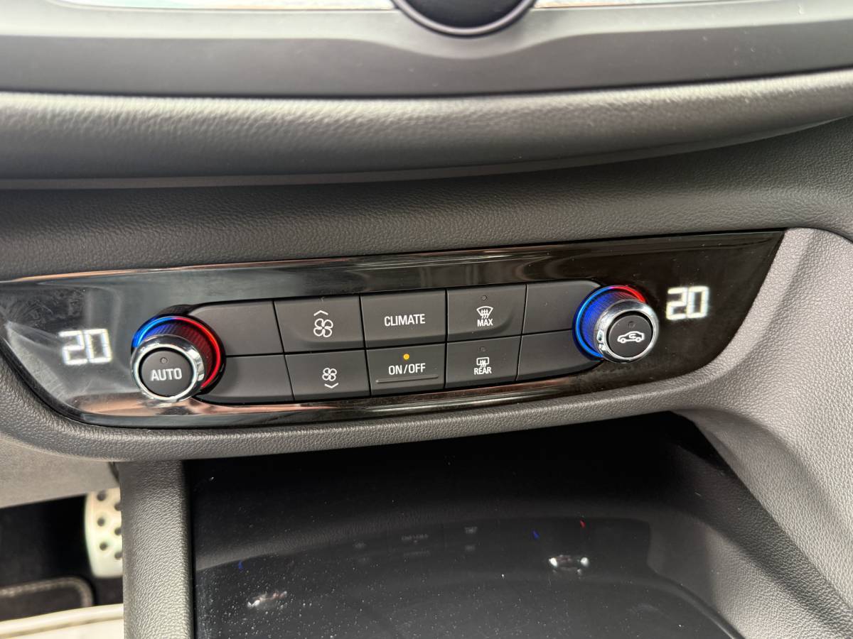 Opel Insignia Opel Insignia Grand Sport BWJ 2021 1.5 CDTI 123 PK Ultimate FULL LED | MATRIX KOPLAMPEN | BOSE | KEYLESS | STUURVERW. | HALF LEDER | DAB + | CARPLAY + ANDROID | NAVI | CLIMA | CRUISE | LMV | PDC