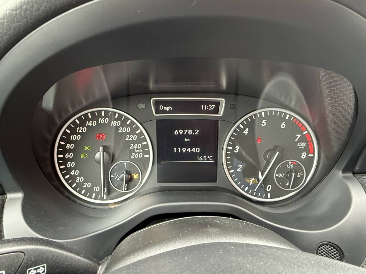 Mercedes-Benz A-Klasse Mercedes-Benz A-klasse BWJ 2014 180 123 pk Ambition NAVI | CLIMA | CRUISE | BLUETOOTH | LMV | PDC