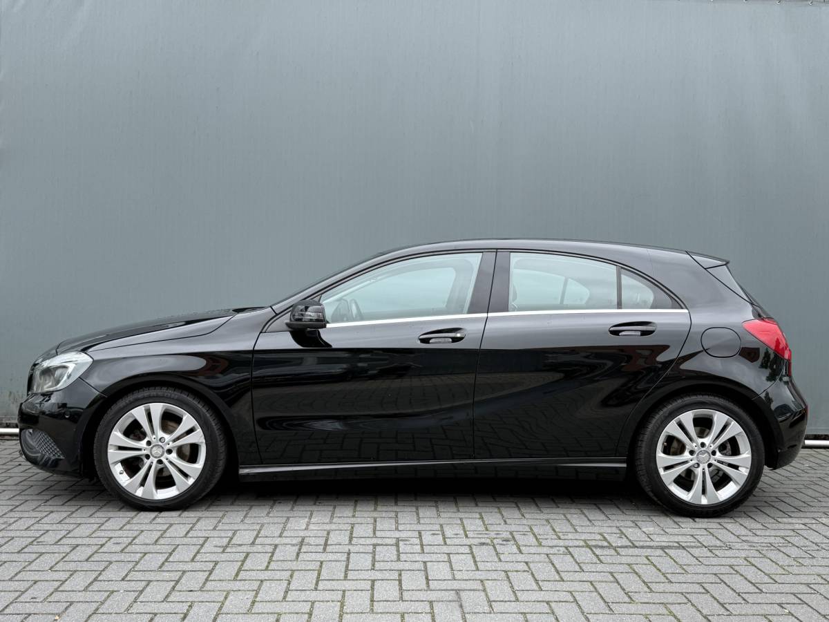 Mercedes-Benz A-Klasse Mercedes-Benz A-klasse BWJ 2014 180 123 pk Ambition NAVI | CLIMA | CRUISE | BLUETOOTH | LMV | PDC