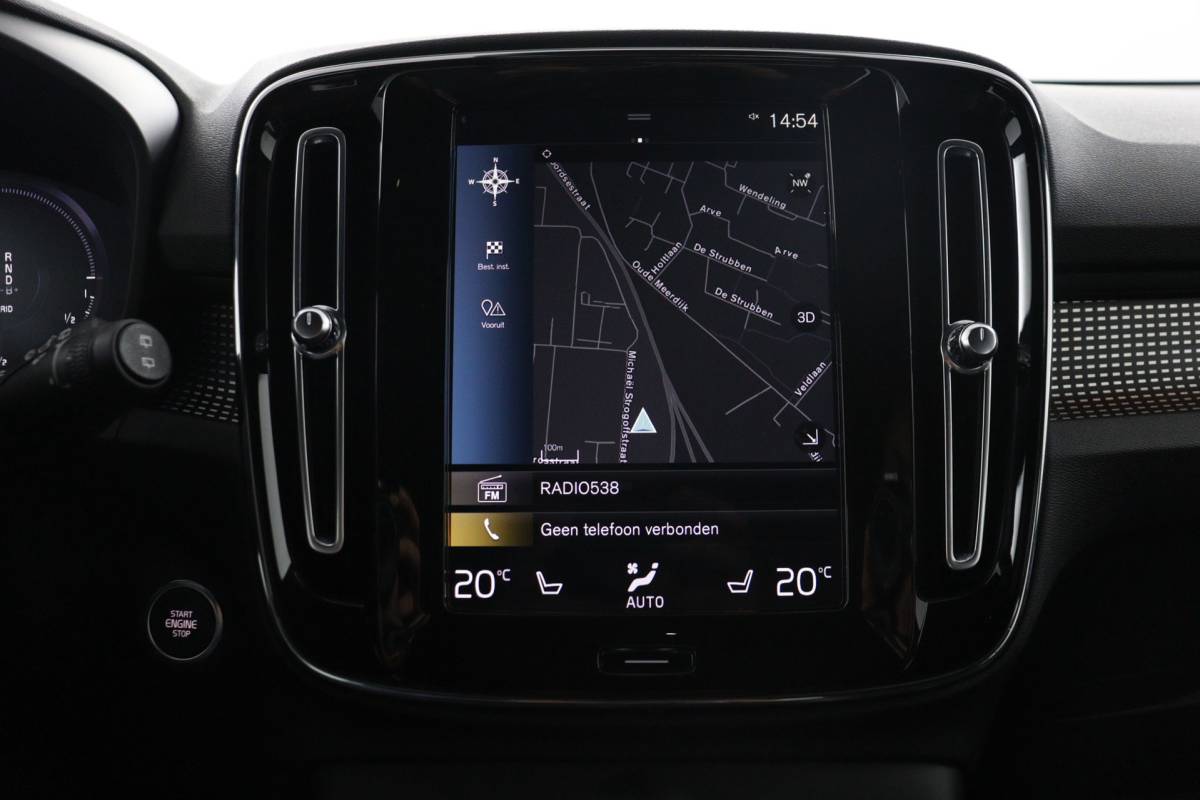 Volvo XC40 Volvo XC40 1.5 T5 Recharge R-Design Plug-in Full options/Pano/Trekhaak