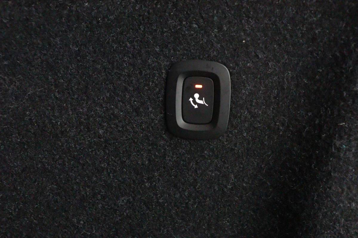 Volvo XC40 Volvo XC40 1.5 T5 Recharge R-Design Plug-in Full options/Pano/Trekhaak