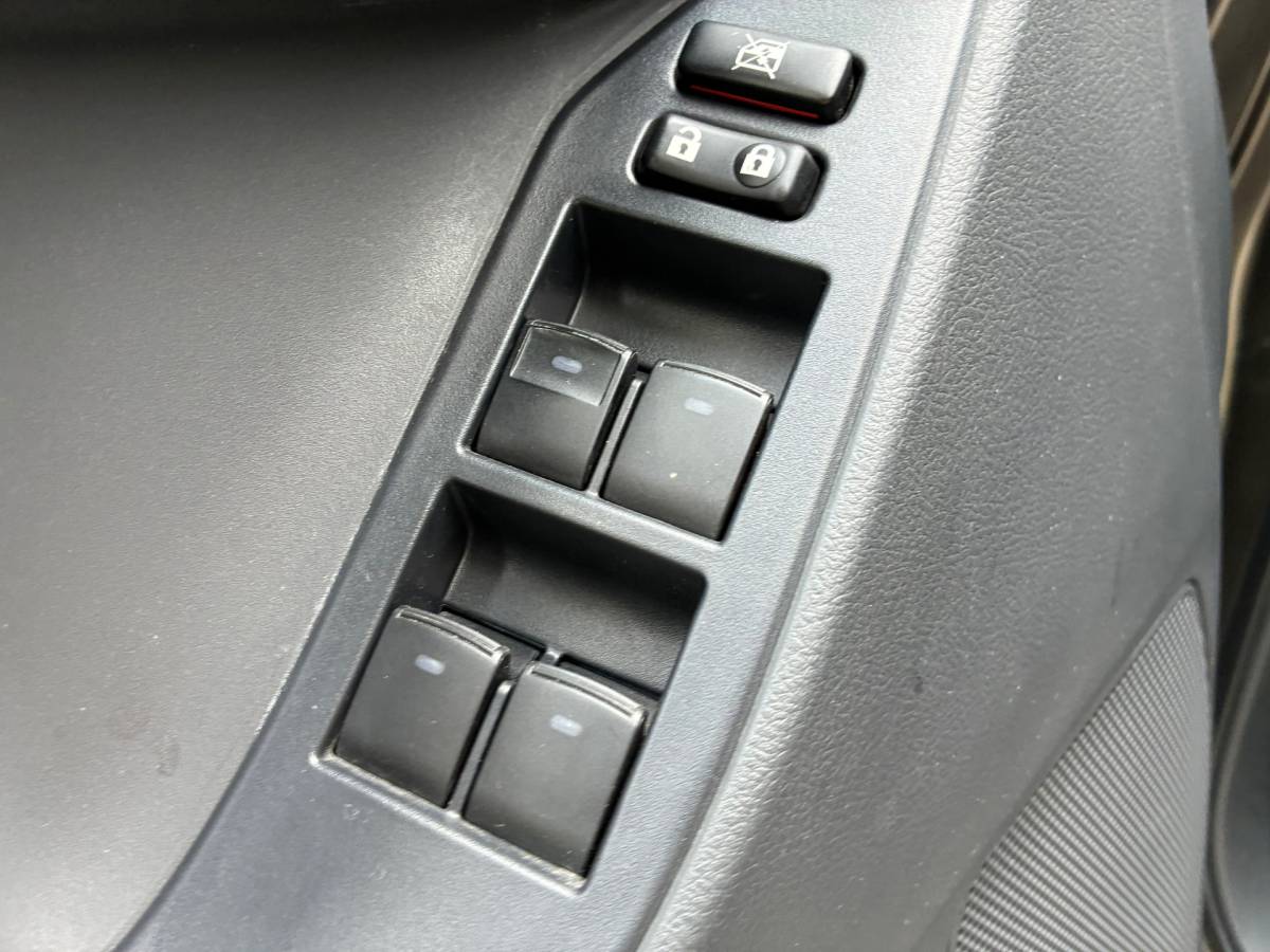 Toyota Verso Toyota Verso 1.8 VVT-i Business Titanium | Panodak + Navi + Clima + Cruise nu €8.975,-!!