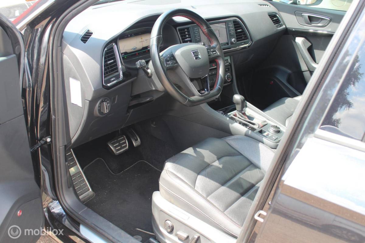 SEAT Ateca Seat Ateca 1.5 TSI FR Bsn Virtual-CP/Leder/Trekaak/Beats/NAP