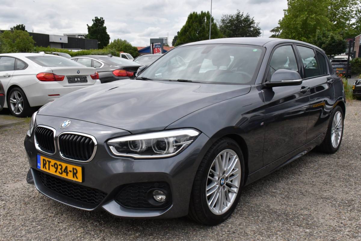 BMW 1 Serie BMW 1-serie 118i m sport automaat