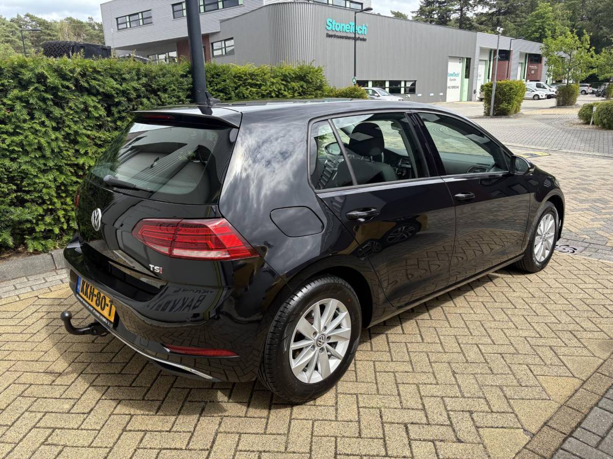 Volkswagen Golf Volkswagen Golf 1.4 TSI Comfortline Trekhaak, Parkeersensoren, Adaptieve Cruise Control