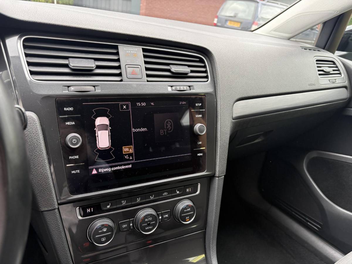 Volkswagen Golf Volkswagen Golf 1.4 TSI Comfortline Trekhaak, Parkeersensoren, Adaptieve Cruise Control