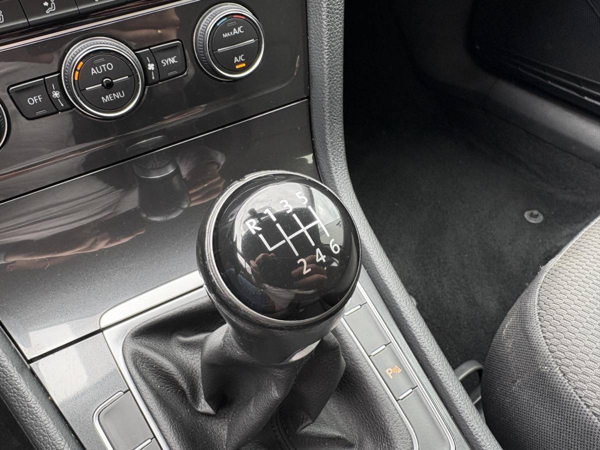 Volkswagen Golf Volkswagen Golf 1.4 TSI Comfortline Trekhaak, Parkeersensoren, Adaptieve Cruise Control