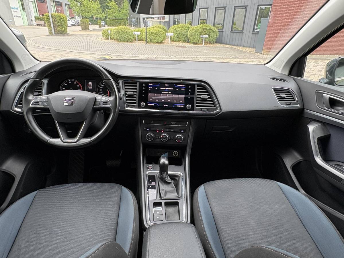 SEAT Ateca SEAT Ateca 1.5 TSI Business Intense DSG-Automaat, Panoramadak, Camera, LED