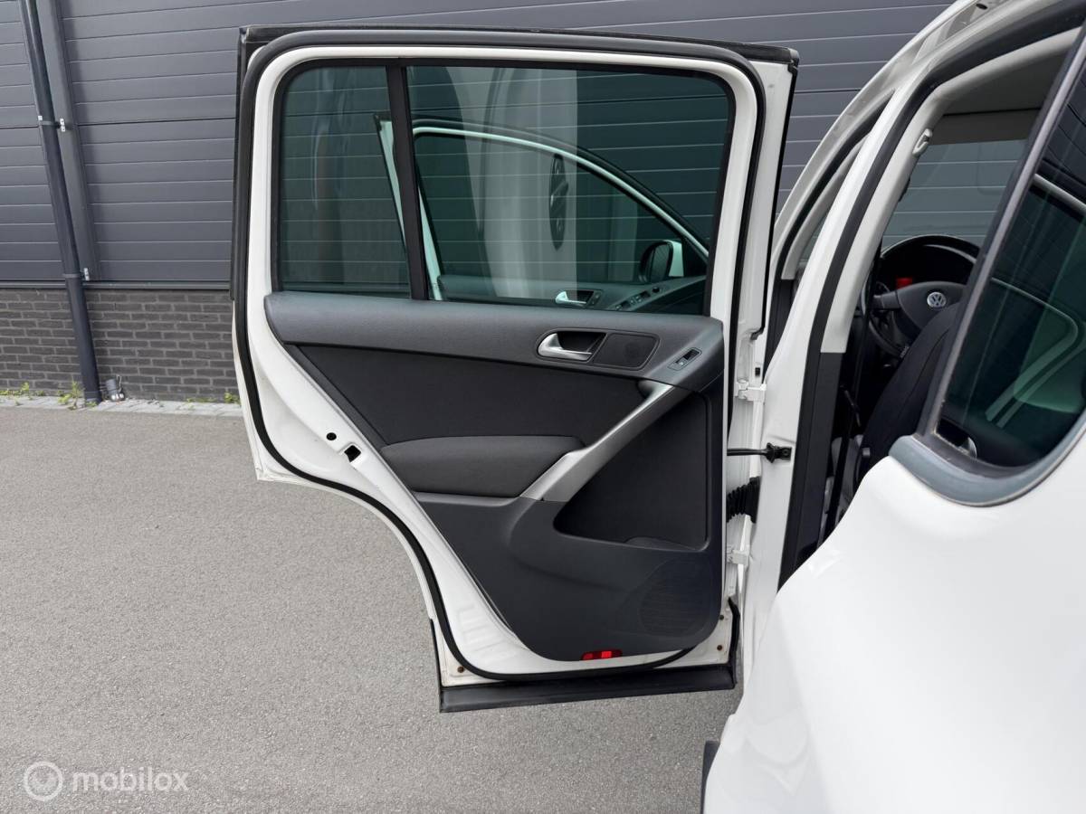 Volkswagen Tiguan Volkswagen Tiguan 1.4 TSI Sport&Style 4Motion 2000KG TREKGEW