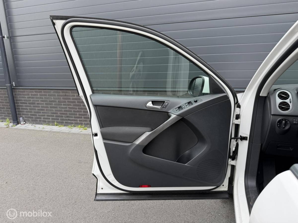 Volkswagen Tiguan Volkswagen Tiguan 1.4 TSI Sport&Style 4Motion 2000KG TREKGEW
