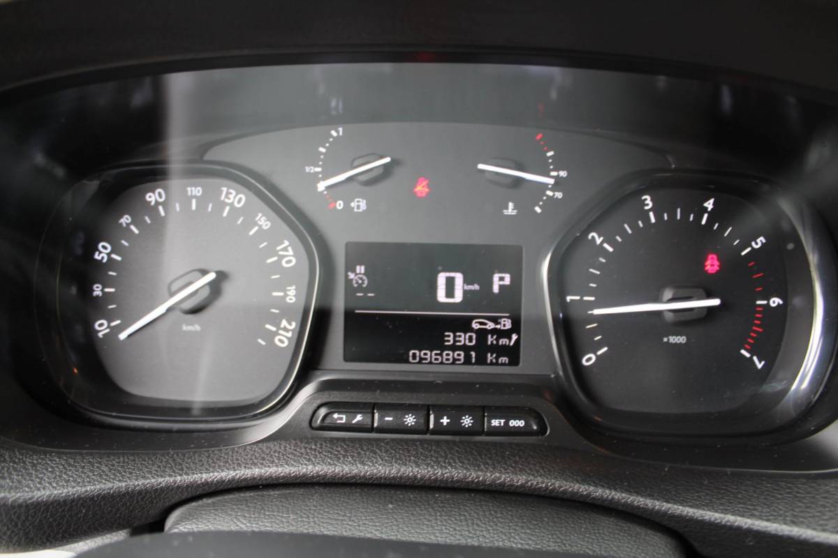 Opel Vivaro Opel VIVARO 2.0 BlueHDi 145 S&S L2 145PK Automaat | Parkeercamera | Navigatie | Stoelverwarming