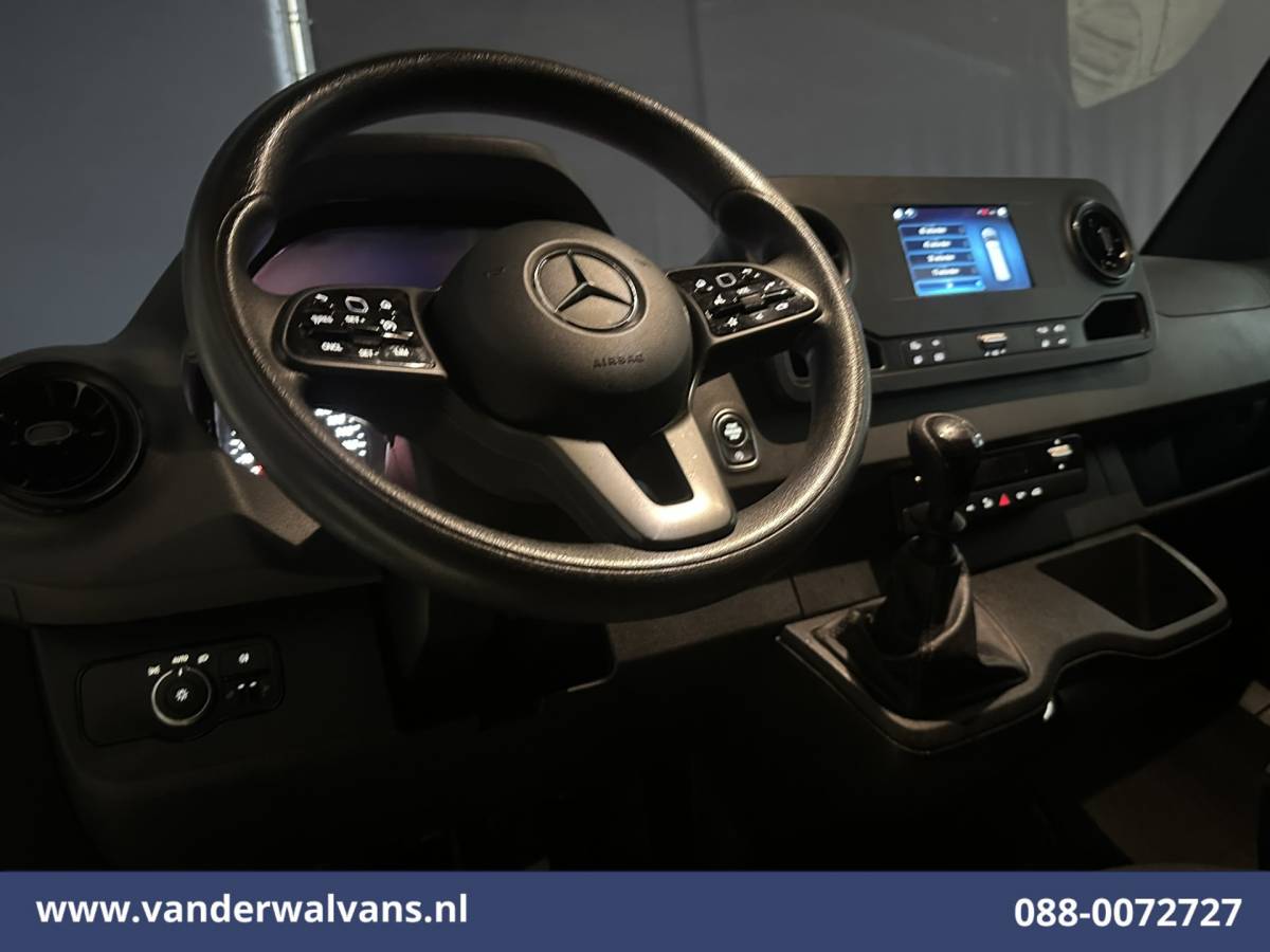 Mercedes-Benz Sprinter Mercedes-Benz Sprinter 317 CDI 170pk L3H2 Euro6 Airco | Camera | Navigatie | Apple Carplay | Cruisecontrol Android Auto, Parkeersensoren, Bijrijdersbank