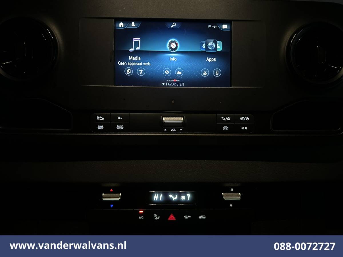 Mercedes-Benz Sprinter Mercedes-Benz Sprinter 317 CDI 170pk L3H2 Euro6 Airco | Camera | Navigatie | Apple Carplay | Cruisecontrol Android Auto, Parkeersensoren, Bijrijdersbank