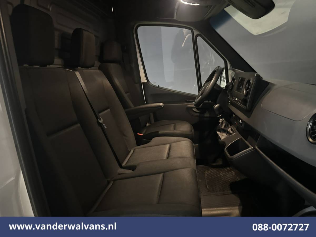 Mercedes-Benz Sprinter Mercedes-Benz Sprinter 317 CDI 170pk L3H2 Euro6 Airco | Camera | Navigatie | Apple Carplay | Cruisecontrol Android Auto, Parkeersensoren, Bijrijdersbank