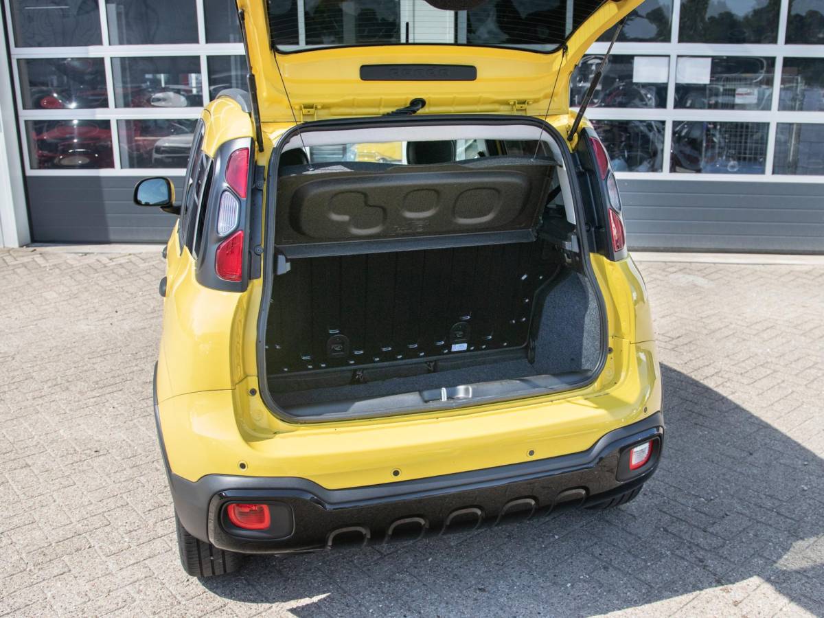 Fiat  Fiat Pandina Cross | Airco | Cruise | Dakrails | 15″ | PDC | Apple Carplay