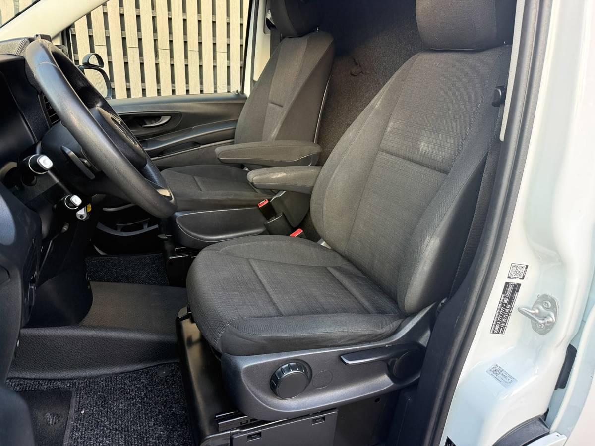 Mercedes-Benz Vito Mercedes-Benz Vito 114 CDI /2 x schuifdeur /Airco /Cruise