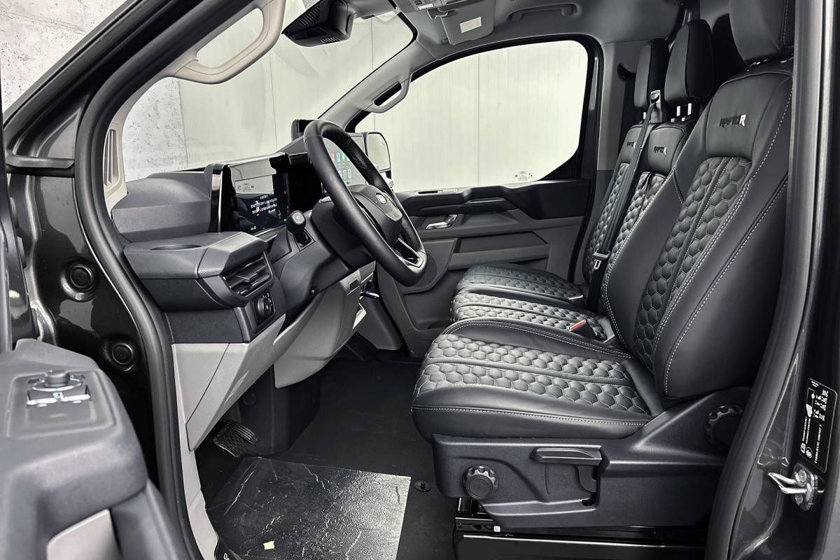 Ford  Ford E-Custom 340 L2 Raptor Edition 71 KWh | Lederen bekleding | 2x schuifdeur | Driver assist pack premium | Stoelverwarming
