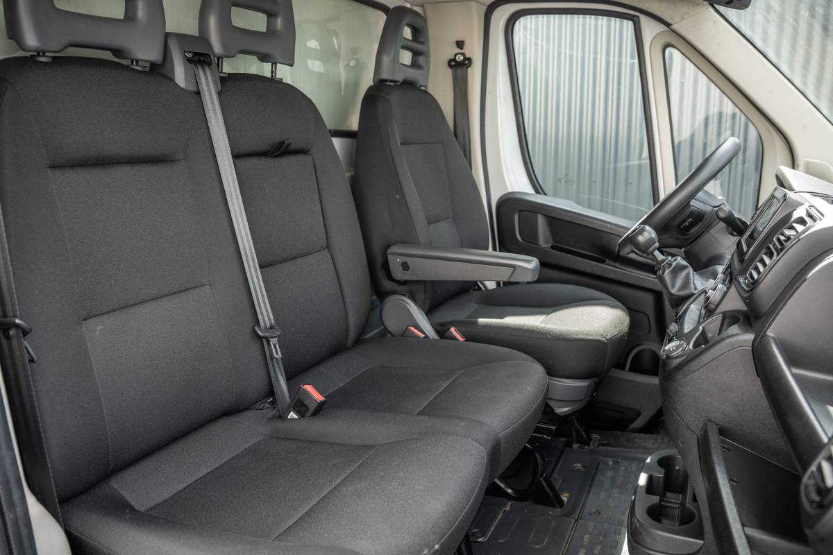 Fiat Ducato Fiat Ducato MultiJet 140PK | Bakwagen met laadklep | Camera | Cruise | Airco