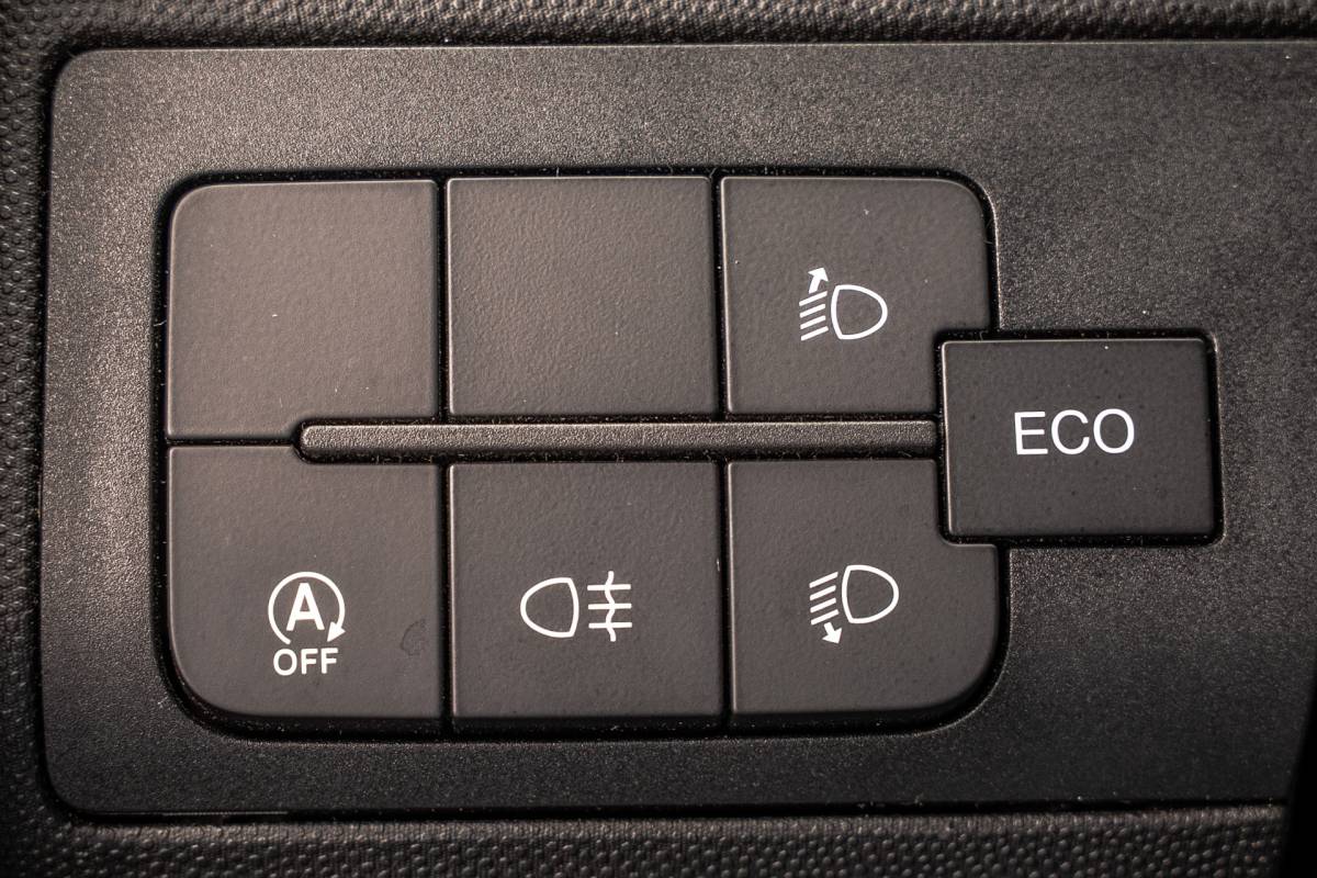 Fiat Ducato Fiat Ducato MultiJet 140PK | Bakwagen met laadklep | Camera | Cruise | Airco