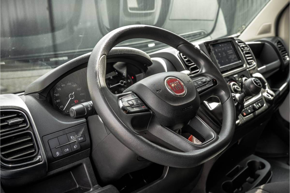 Fiat Ducato Fiat Ducato MultiJet 140PK | Bakwagen met laadklep | Camera | Cruise | Airco