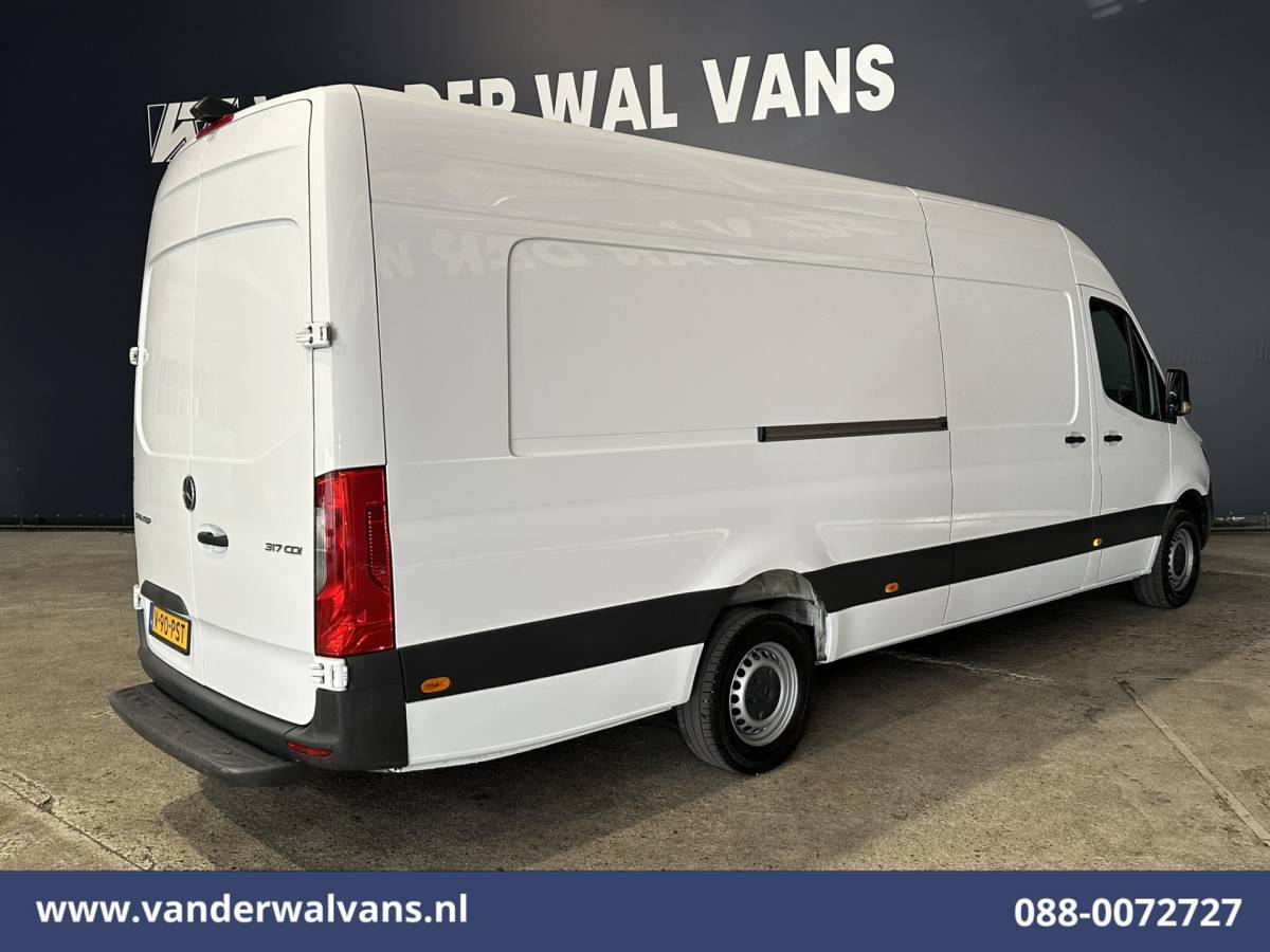 Mercedes-Benz Sprinter Mercedes-Benz Sprinter 317 CDI 170pk L4H2 Supermaxi Euro6 Airco | Camera | Apple Carplay | Android Auto 270 Graden Achterdeuren, Bijrijdersbank