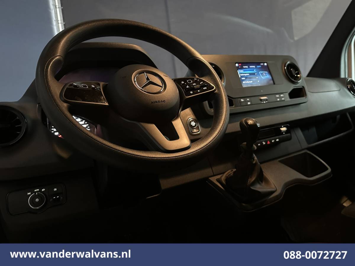 Mercedes-Benz Sprinter Mercedes-Benz Sprinter 317 CDI 170pk L4H2 Supermaxi Euro6 Airco | Camera | Apple Carplay | Android Auto 270 Graden Achterdeuren, Bijrijdersbank