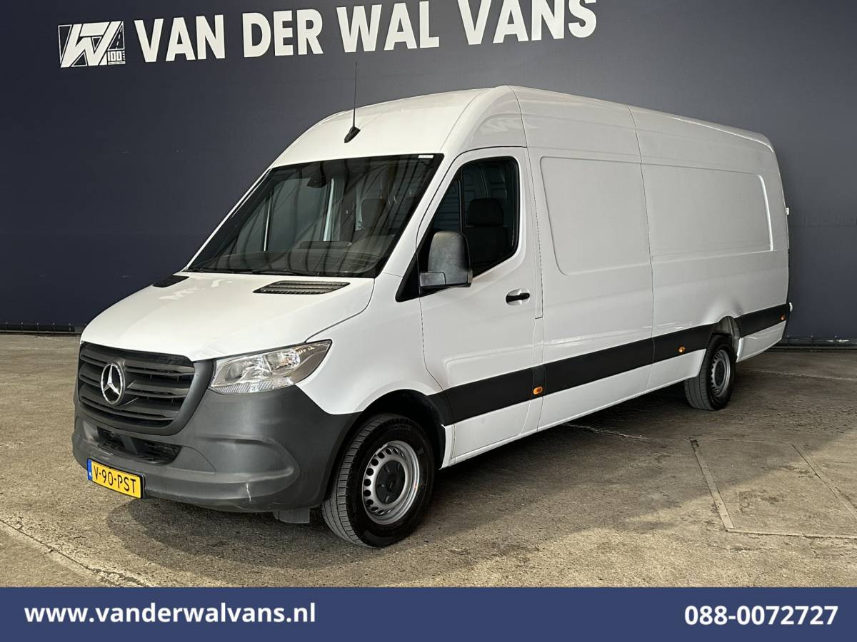 Mercedes-Benz Sprinter Mercedes-Benz Sprinter 317 CDI 170pk L4H2 Supermaxi Euro6 Airco | Camera | Apple Carplay | Android Auto 270 Graden Achterdeuren, Bijrijdersbank