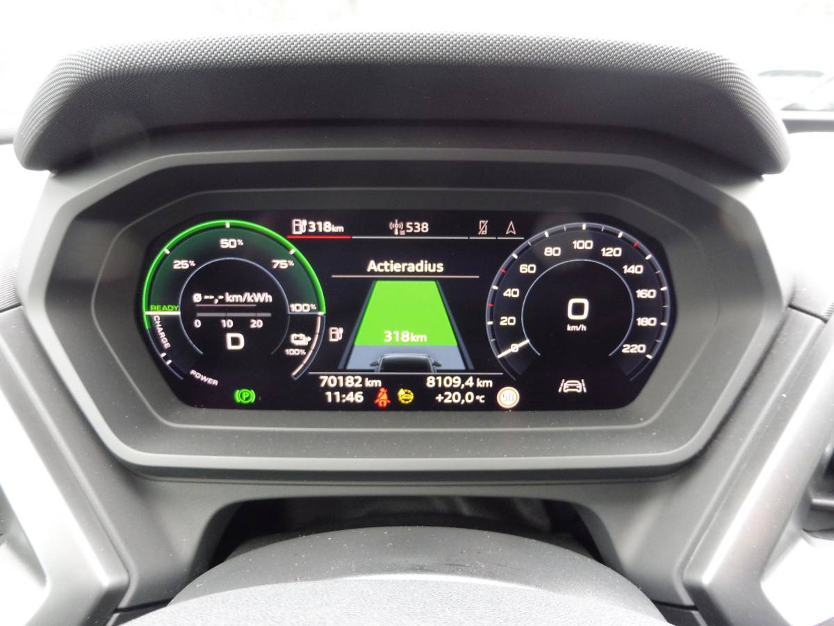 Audi Q4 e-tron Audi Q4 e-tron  SOH 91% 35 Launch edition Advanced 55 kWh LMV 19″| LED Matrix | Sportstoel | 1e eig | NL auto