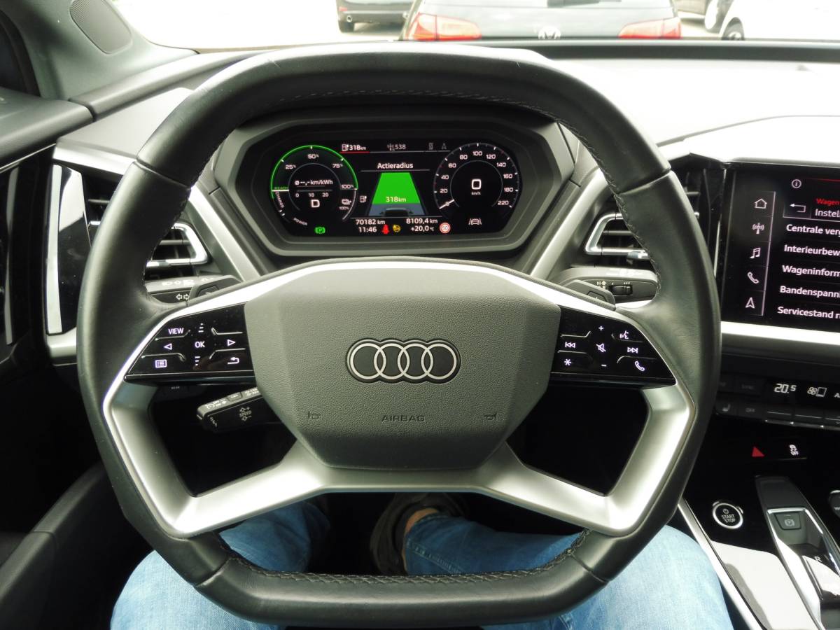 Audi Q4 e-tron Audi Q4 e-tron  SOH 91% 35 Launch edition Advanced 55 kWh LMV 19″| LED Matrix | Sportstoel | 1e eig | NL auto