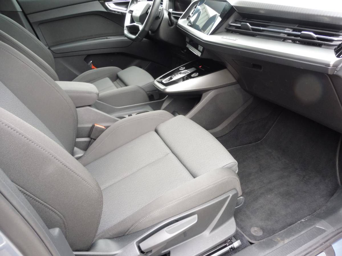 Audi Q4 e-tron Audi Q4 e-tron  SOH 91% 35 Launch edition Advanced 55 kWh LMV 19″| LED Matrix | Sportstoel | 1e eig | NL auto