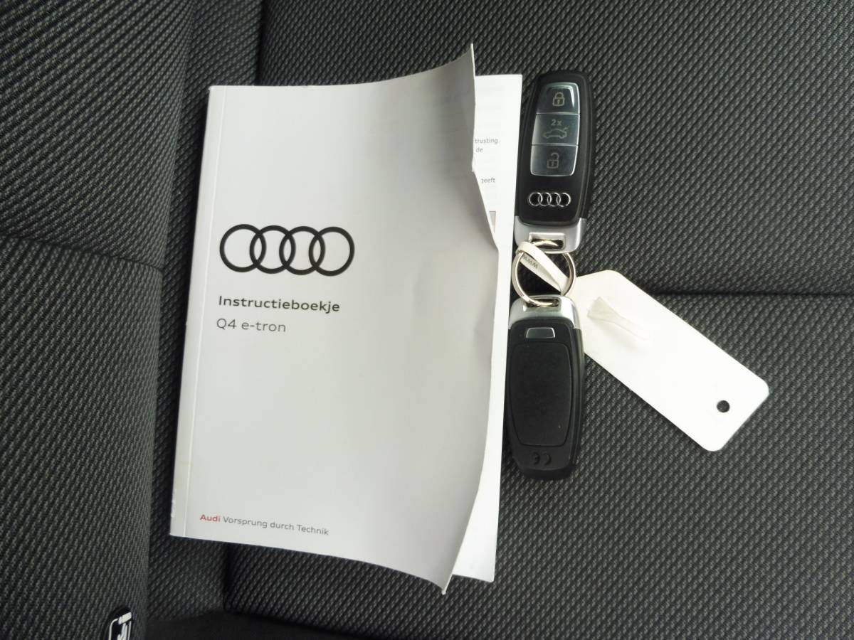 Audi Q4 e-tron Audi Q4 e-tron  SOH 91% 35 Launch edition Advanced 55 kWh LMV 19″| LED Matrix | Sportstoel | 1e eig | NL auto